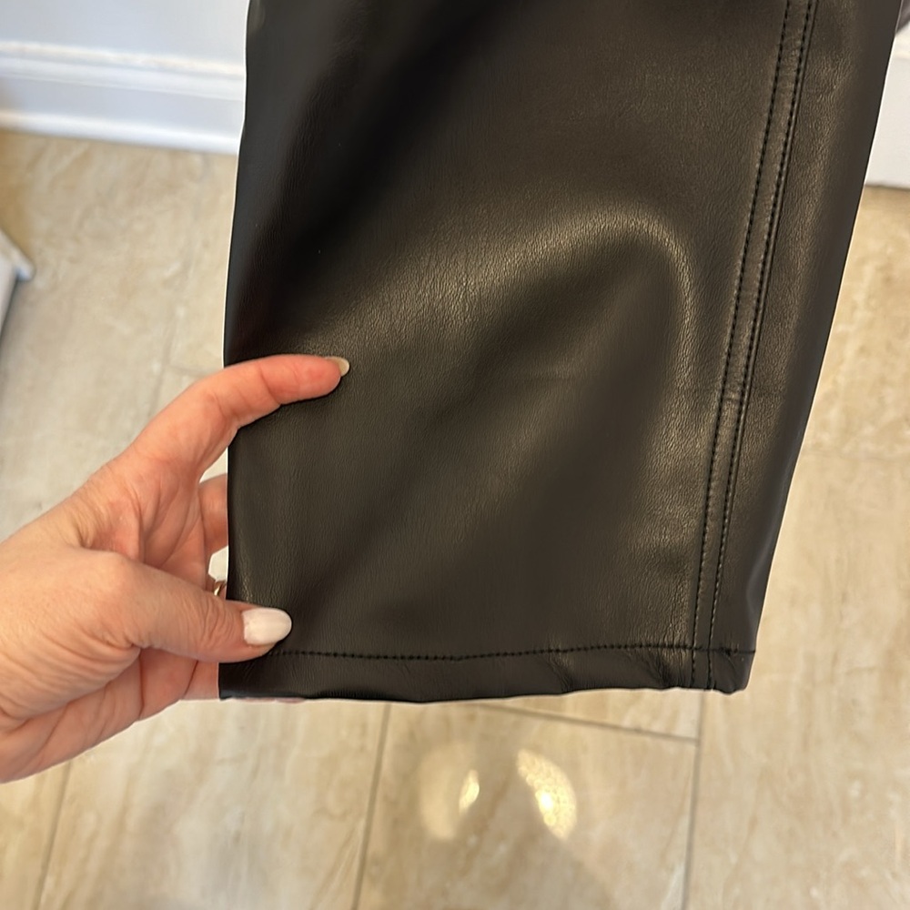 Boden faux leather pants. Size 8. NWT - Picture 4 of 7